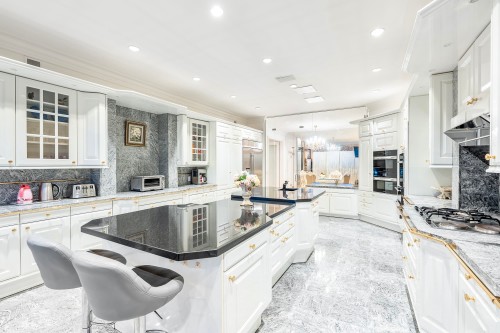 965 King Georges Way, West Vancouver, BC 