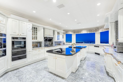 965 King Georges Way, West Vancouver, BC 