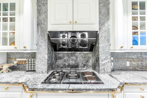 965 King Georges Way, West Vancouver, BC 