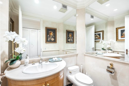 965 King Georges Way, West Vancouver, BC 