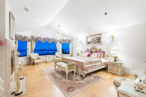 965 King Georges Way, West Vancouver, BC 