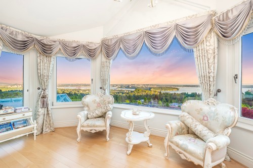 965 King Georges Way, West Vancouver, BC 