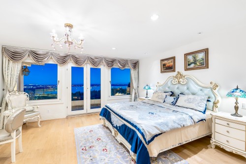 965 King Georges Way, West Vancouver, BC 