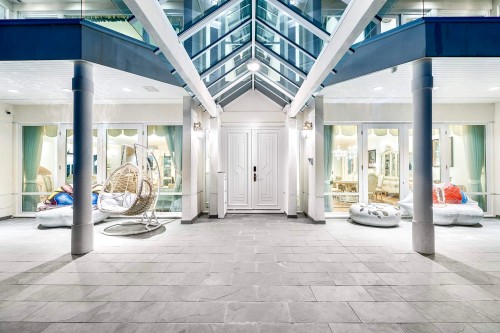 965 King Georges Way, West Vancouver, BC 