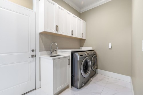 8520 Littlemore Place, Richmond, BC 