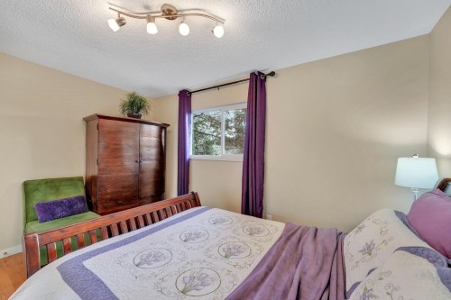 202 Balmoral Place, Port Moody, BC 