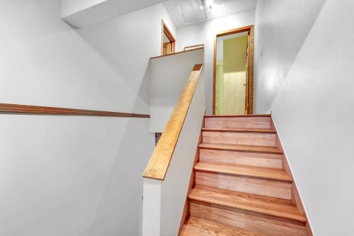 202 Balmoral Place, Port Moody, BC 