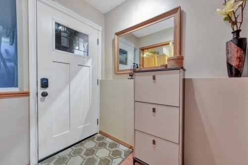 202 Balmoral Place, Port Moody, BC 