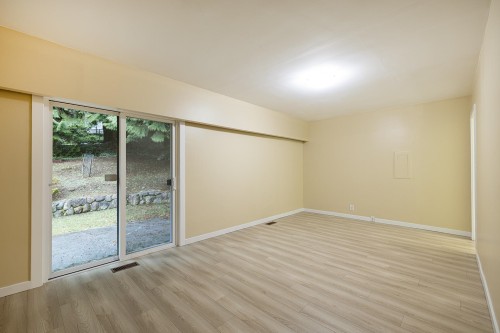 111 Bonnymuir Drive, West Vancouver, BC 