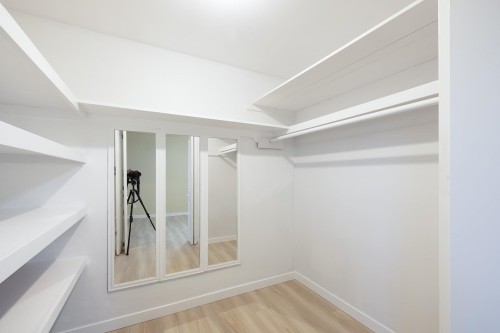 111 Bonnymuir Drive, West Vancouver, BC 