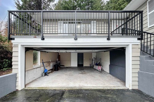 111 Bonnymuir Drive, West Vancouver, BC 