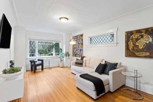 3716 30Th Avenue W, Vancouver, BC 