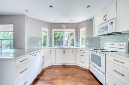 10680 Bissett Drive, Richmond, BC 