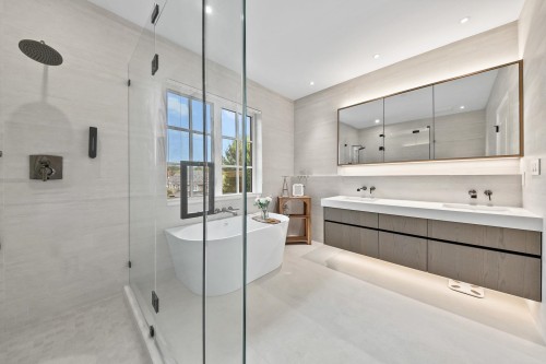 3227 35Th Avenue W, Vancouver, BC 