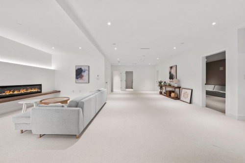 3227 35Th Avenue W, Vancouver, BC 