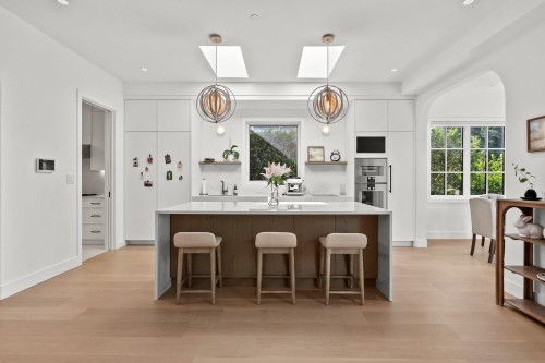 3227 35Th Avenue W, Vancouver, BC 