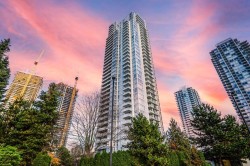 3206-4880 Bennett Street  Burnaby, BC V5H 0C1