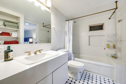 3131 Point Grey Road, Vancouver, BC 