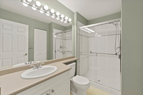 130-3098 Guildford Way, Coquitlam, BC 