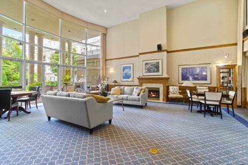 130-3098 Guildford Way, Coquitlam, BC 