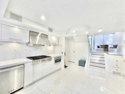 1235 Alberni Street  Vancouver, BC V6E 4R4