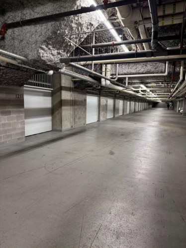 1235 Alberni Street, Vancouver, BC 