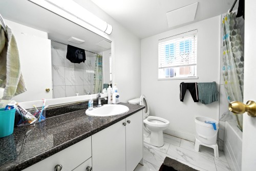 2545 43Rd Avenue E, Vancouver, BC 