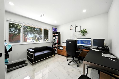 2545 43Rd Avenue E, Vancouver, BC 