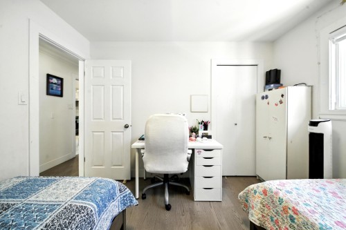 2545 43Rd Avenue E, Vancouver, BC 