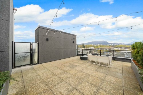 201-2446 Shaughnessy Street, Port Coquitlam, BC 