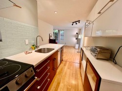 3xx-1040 Pacific Street  Vancouver, BC V6E 4C1