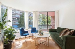 207-1333 Hornby Street  Vancouver, BC V6Z 2B8