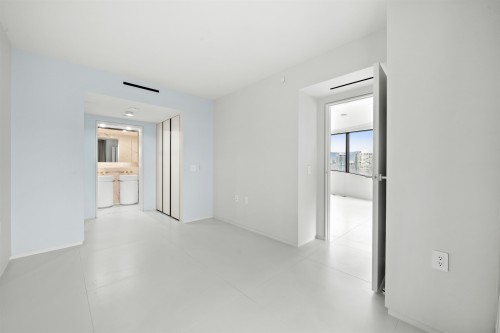 2108-1033 Nelson Street, Vancouver, BC 