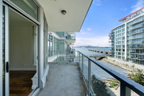 305-185 Victory Ship Way  North Vancouver, BC V7L 0G2