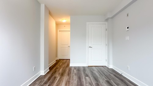 403-3811 Hastings Street, Burnaby, BC 