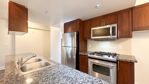 403-3811 Hastings Street, Burnaby, BC 