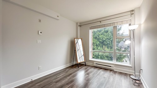 403-3811 Hastings Street, Burnaby, BC 