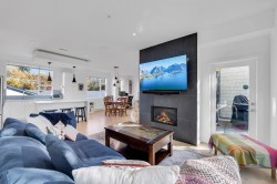 4-38447 Buckley Avenue  Squamish, BC V8B 0B8