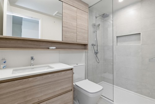 201-585 Austin Avenue, Coquitlam, BC 