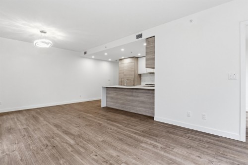 201-585 Austin Avenue, Coquitlam, BC 