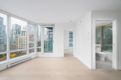 1209-233 Robson Street, Vancouver, BC 