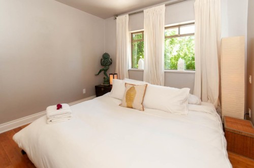 1375 Laburnum Street, Vancouver, BC 