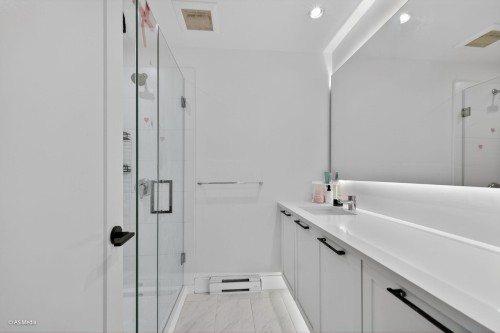 44-3552 Victoria Drive, Coquitlam, BC 