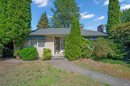 917 Ladner Street, New Westminster, BC 