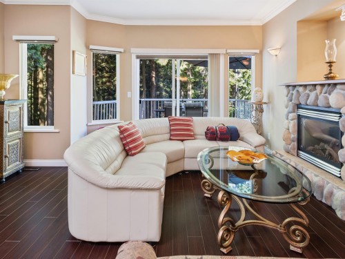 2205 Parkway Boulevard, Coquitlam, BC 