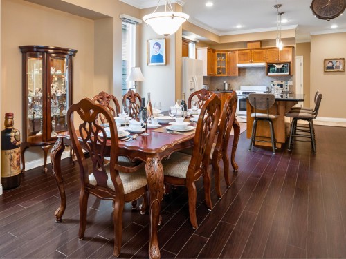 2205 Parkway Boulevard, Coquitlam, BC 