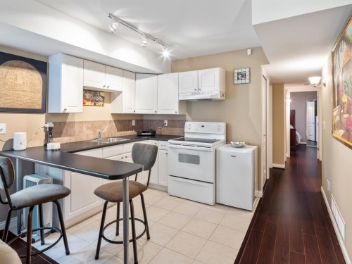 2205 Parkway Boulevard, Coquitlam, BC 