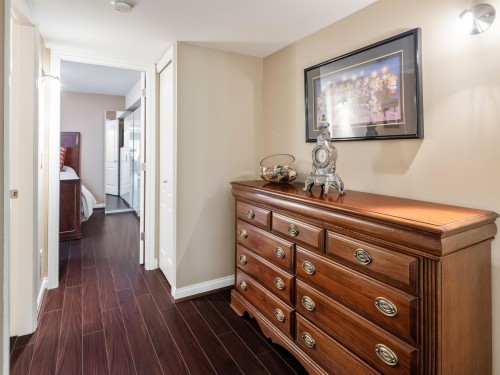 2205 Parkway Boulevard, Coquitlam, BC 