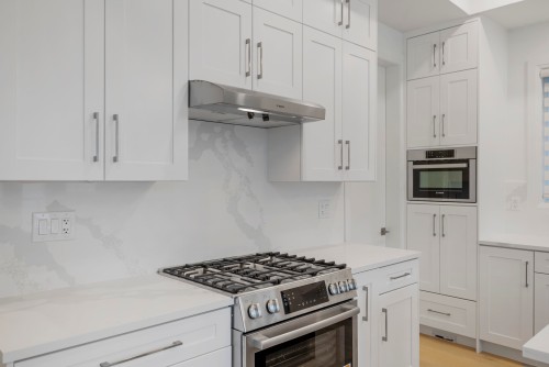 1246 Pitt River Road, Port Coquitlam, BC 