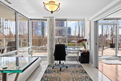 301-638 Beach Crescent, Vancouver, BC 
